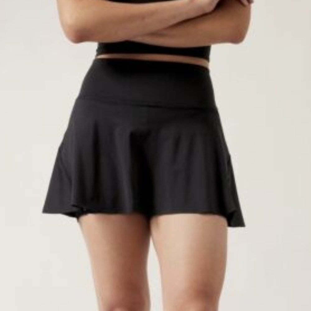 Athleta Ace Tennis  Skirt 13.5 Skort sz  XL  black  pickleball golf a line